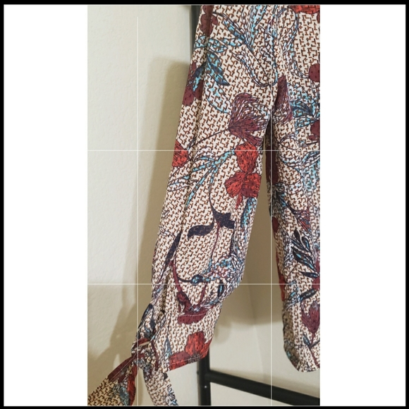 Renamed blouse - Picture 3 of 4